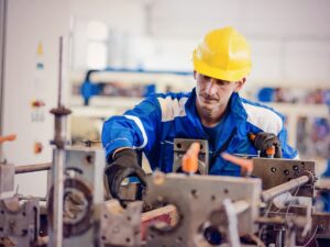 مهاجرت به کانادا با مدرک فنی و حرفهای آیا امکان پذیر است؟ 3 مشاغل فنی و حرفه_ای مورد نیاز برای مهاجرت به کانادا