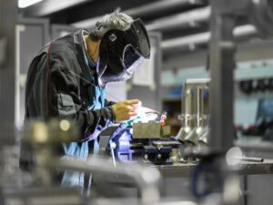 ویزای اسکیل ورکر کانادا چیست؟ 3 ویزای اسکیل ورکر کانادا - امتیاز بندی اکسپرس انتری؛ مهاجرت به کانادا برای نیروی کار ماهر