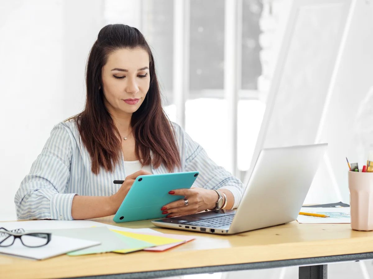 چگونه می‌توانم یک پروفایل جدید در اکسپرس اینتری ایجاد کنم؟