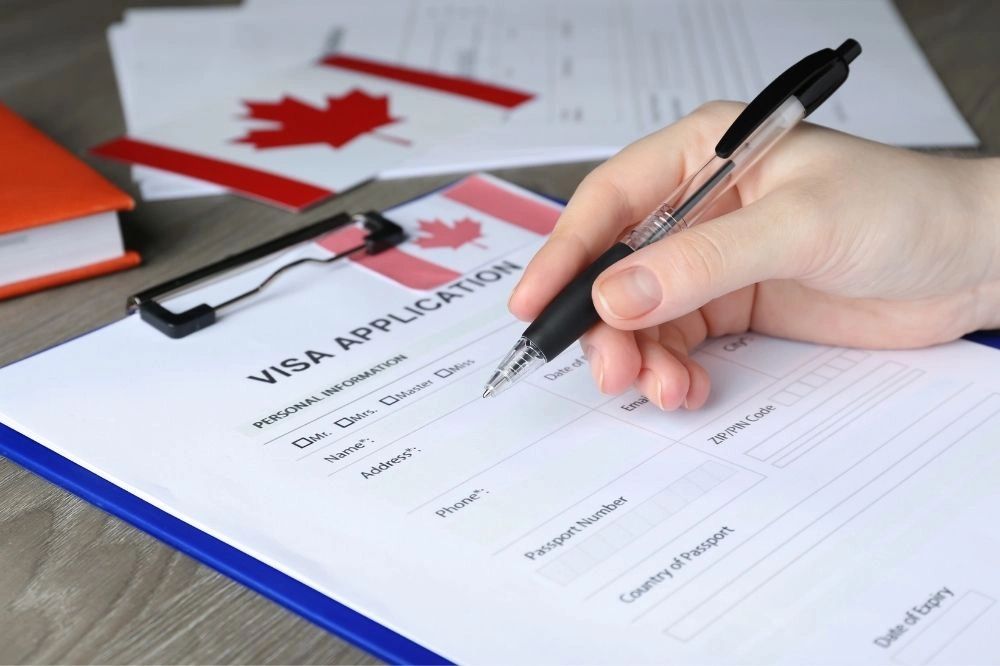 اشتباهات رایج در درخواست ویزا